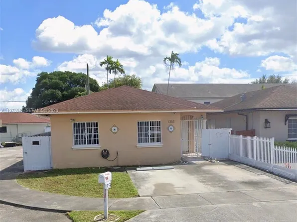 1353 W 30th St, Hialeah, FL 33012