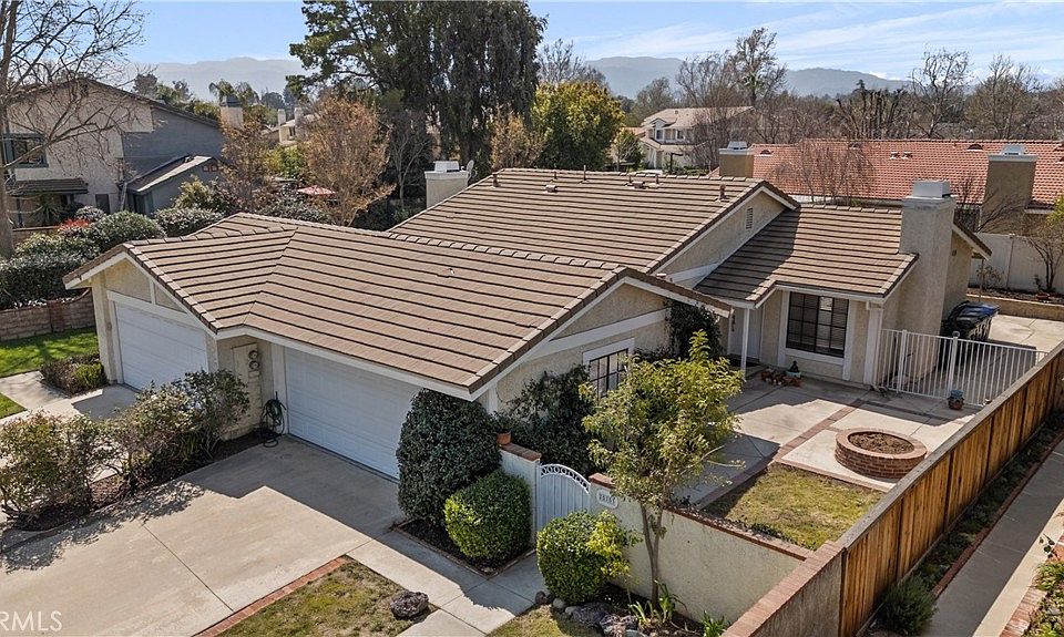 1st image of 25753 Covala Ct