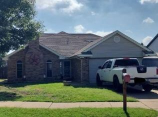 5500 Maurie Dr, Haltom City, TX 76148