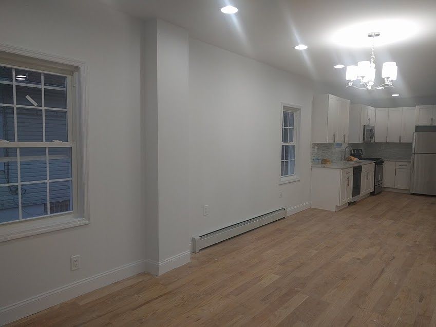 1st image of 17224 116th Ave