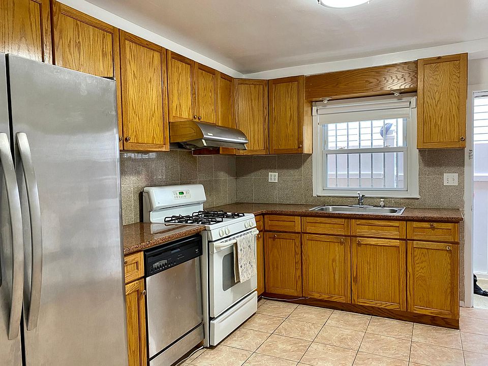 1st image of 4524 161st St Floor 1