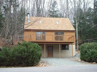 19-252 Bear Rock Rd, Lake Ariel, PA 18436