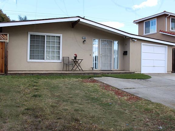 2nd image of 1580 Bahama Way