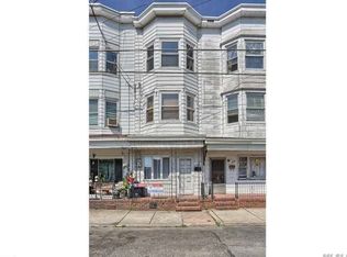 136 N Jardin St, Shenandoah, PA 17976