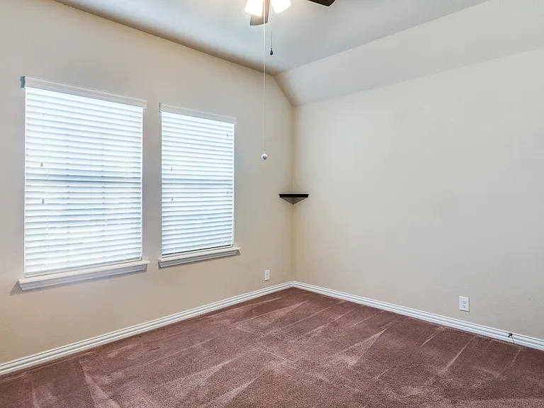 4920 Lemon Grove Dr — Photo 21