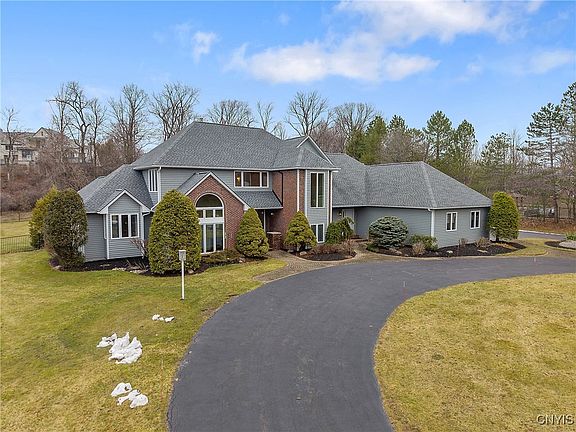 2nd image of 7033 Highfield Rd