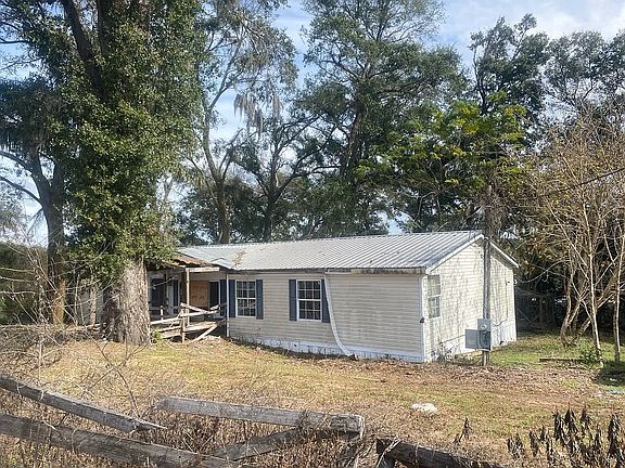 2nd image of 15932 14th St