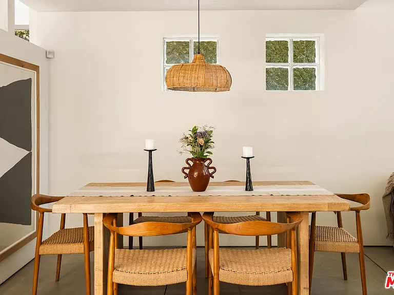 27 Paloma Ave — Photo 2