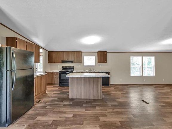 3rd image of 26427 1/2 Dobbin Huffsmith Rd