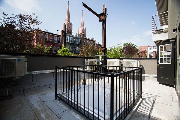 Rented by Zumper Inc | media 58