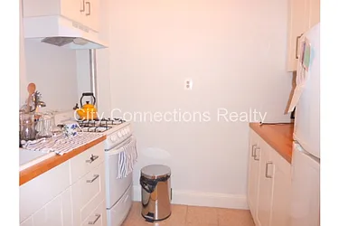 Rented by City Connections Realty