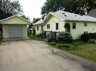 7831 Boom Bay Heights Rd, Larsen, WI 54947