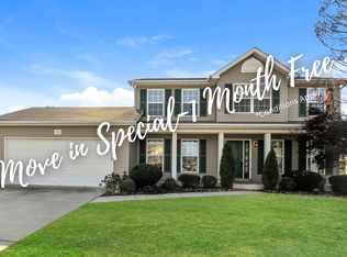 514 Hickory Post Dr, Wentzville, MO 63385