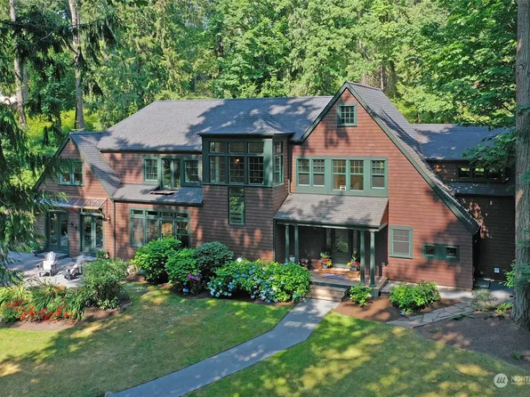 3494 Pleasant Beach Drive NE, Bainbridge Island, WA 98110