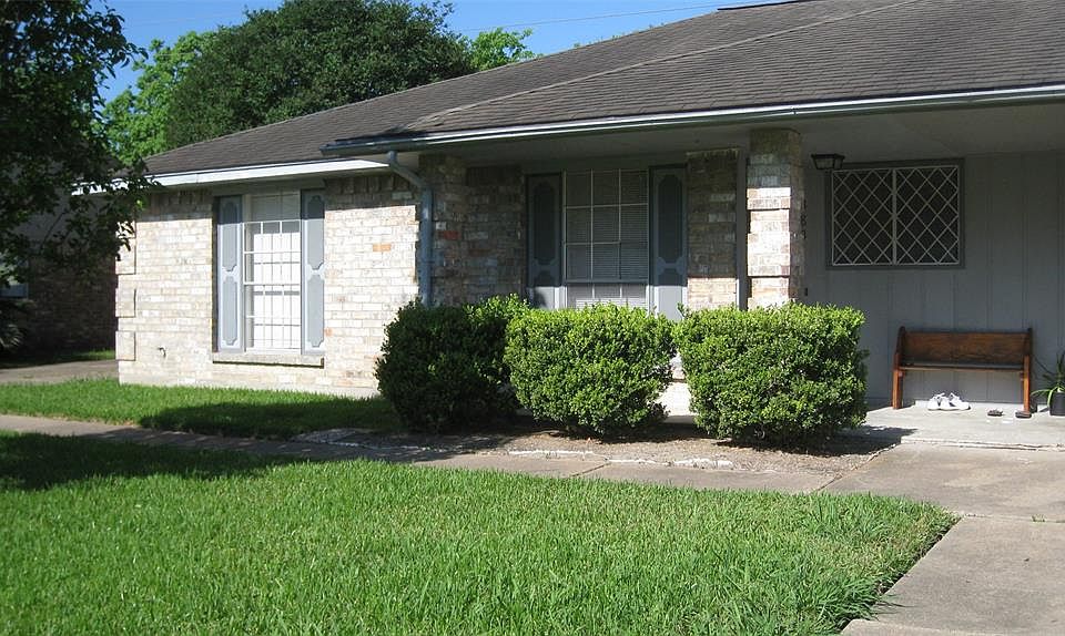 1st image of 3834 Quiet Place Dr