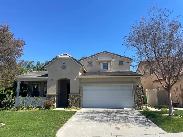 38318 Back 9 Ct, Murrieta, CA 92563