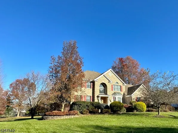 25 Farrington Ln, Branchburg Twp., NJ 08876