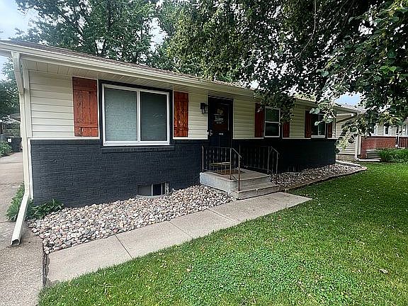2nd image of 5501 Hills Dale Dr