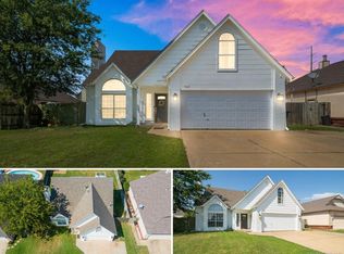 19411 E 37th St S, Broken Arrow, OK 74014