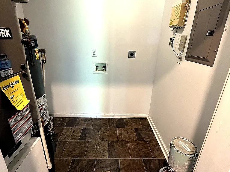 6501 Matalin Pl #104 — Photo 11