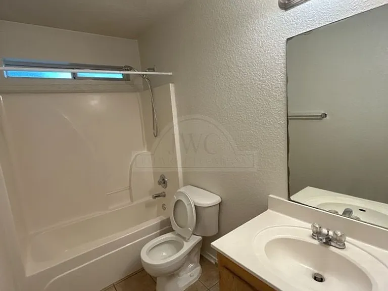 306 Jeff Gordon Dr — Photo 25