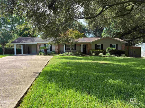 101 Ann St, Spanish Fort, AL 36527