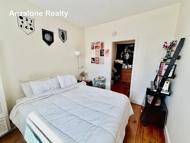24 Hull St #3R — Photo 6
