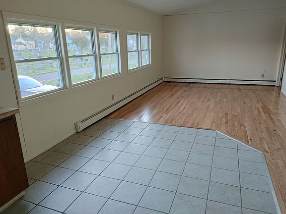 4th image of 1 Clark St #1