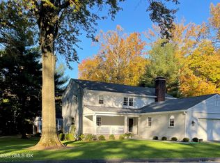 26 Deepwoods Ln, Old Greenwich, CT 06870