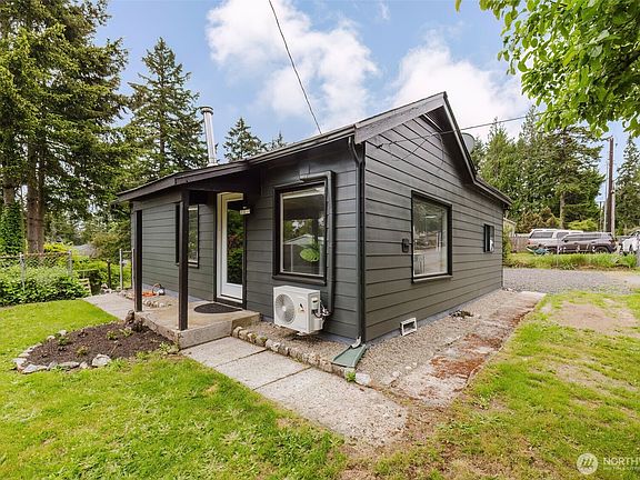 2nd image of 54 Sunnyhill Road W