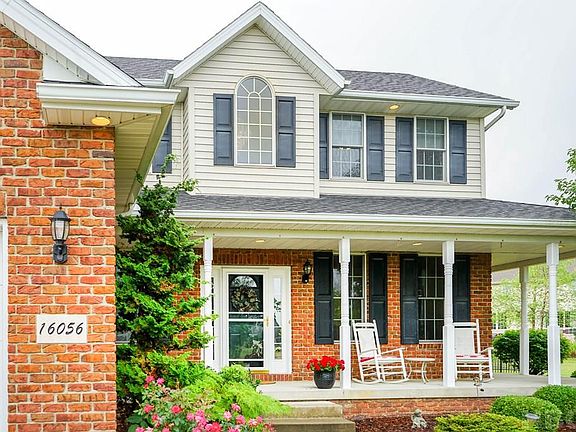 3rd image of 16056 Lakeside Ct