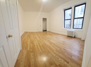 19839 32nd Ave #7B, Flushing, NY 11358