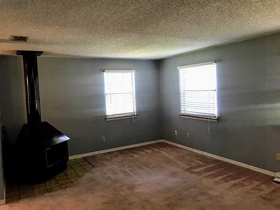 4th image of 5688 Lumberjack Ln
