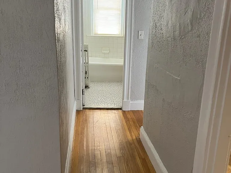95 Nichols St — Photo 14