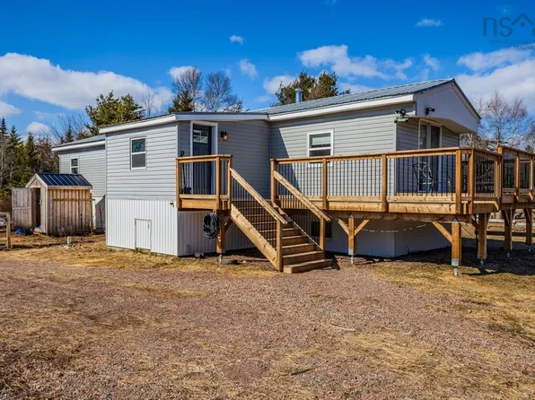 239 Little Dyke Rd, Colchester, NS B0M 1L0