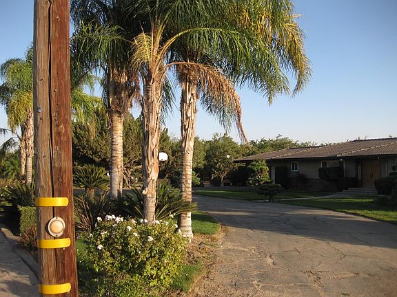 3rd image of 7481 E Nebraska Ave