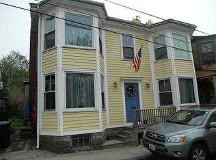 21 Dennison St, Newport, RI 02840