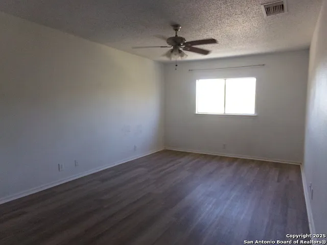 2422 Buffalo Pass Dr — Photo 10