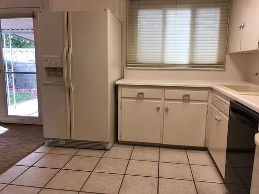 2nd image of 2509 N Cochiti Ave
