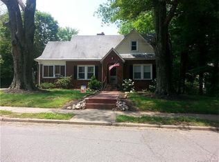 422 W Center Ave, Mooresville, NC 28115