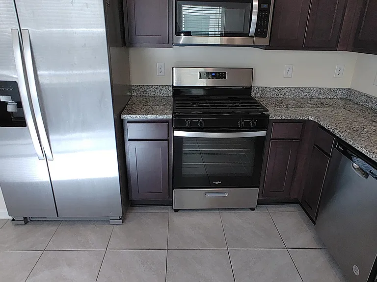 124 Java Ln — Photo 8