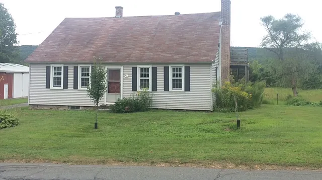 423 East St
