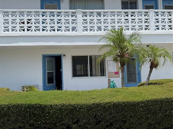 8555 112TH STREET #106, SEMINOLE, FL 33772