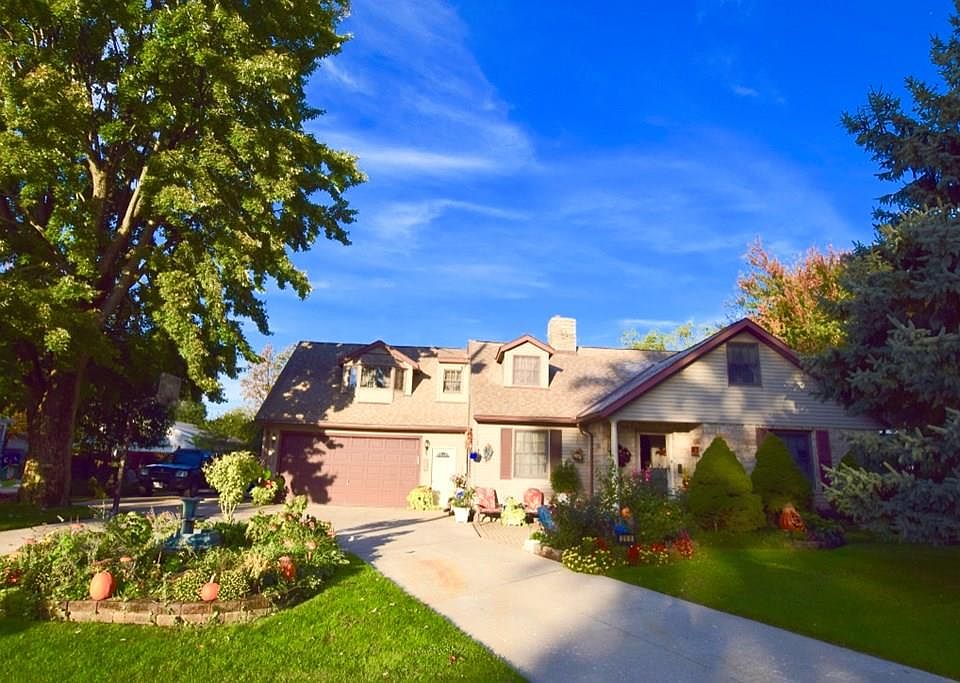 1st image of 269 Forest Lawn Blvd