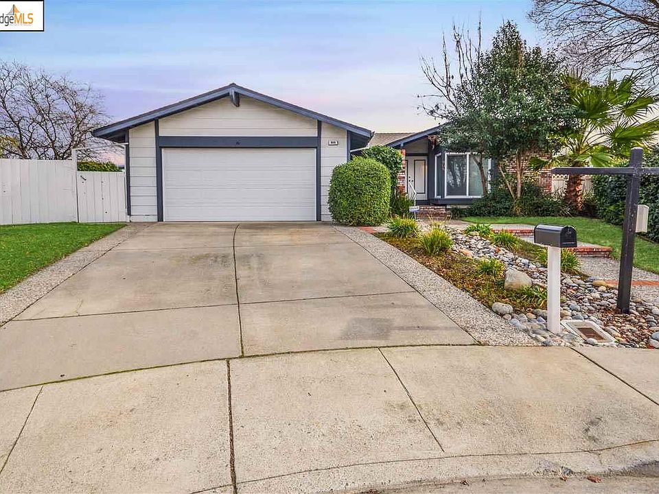 1st image of 908 Barmouth Ct