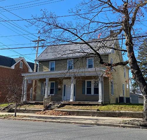 547 S 2nd St Photo 1