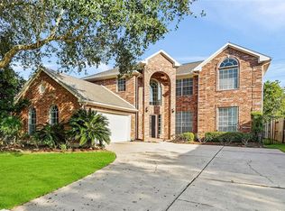 3815 Arbor Dr, Pearland, TX 77584