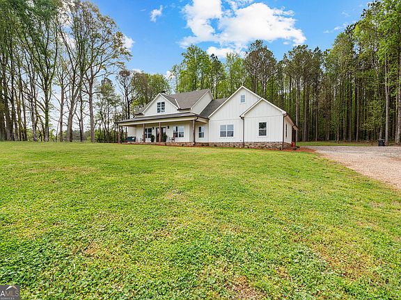 5th image of 302 Willowood Rd
