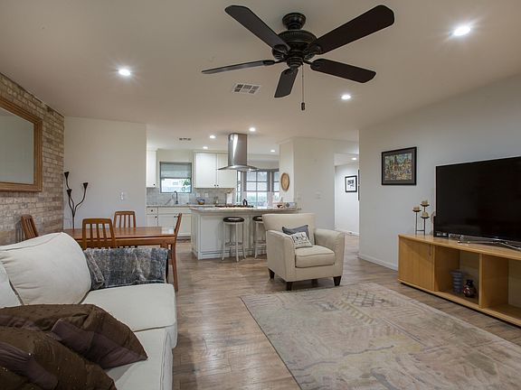 Living Room Flows into the Kitchen