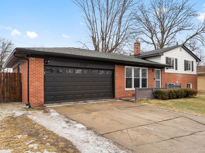 23431 Aviva St, Clinton Township, MI, 48035